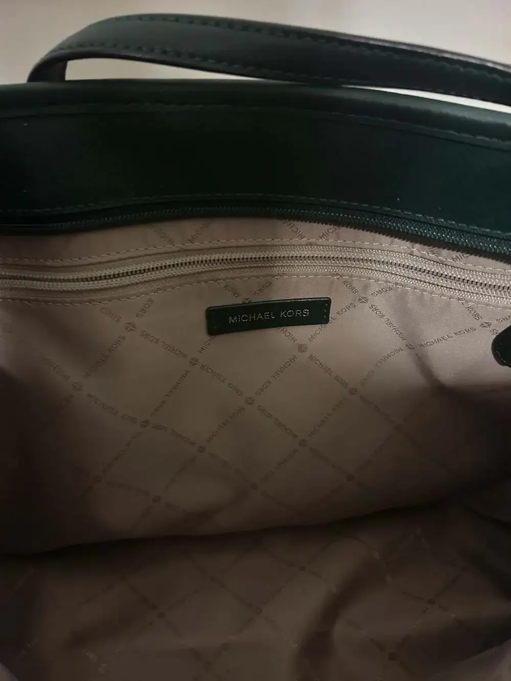 Michael Kors Jet Set Saffiano Leather Tote Bag